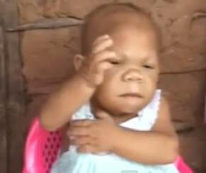 32-godišnja žena ima tijelo jednogodišnjeg djeteta