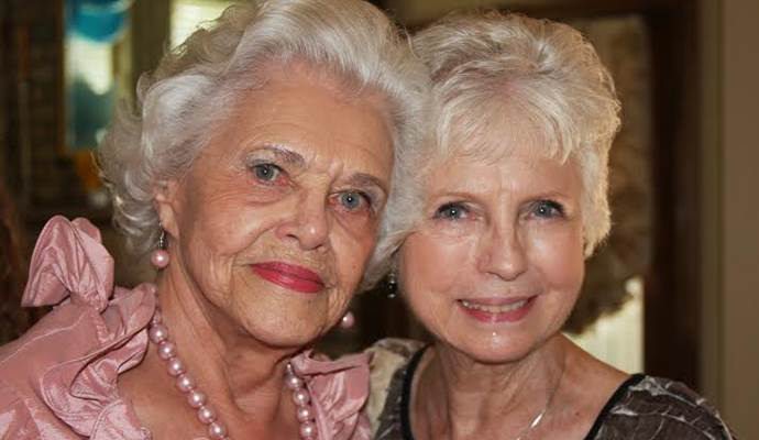 Amerikanac je usvojio sedamdeset šest godina staru ženu