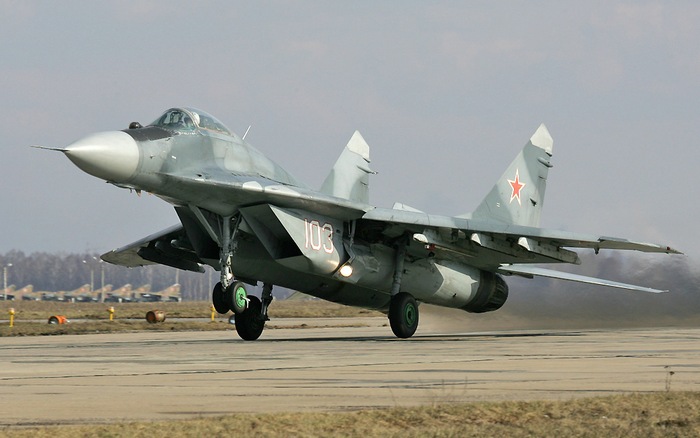 Američki stručnjaci pohvalili profesionalizam ruskih pilota u borbi s NLO-ima