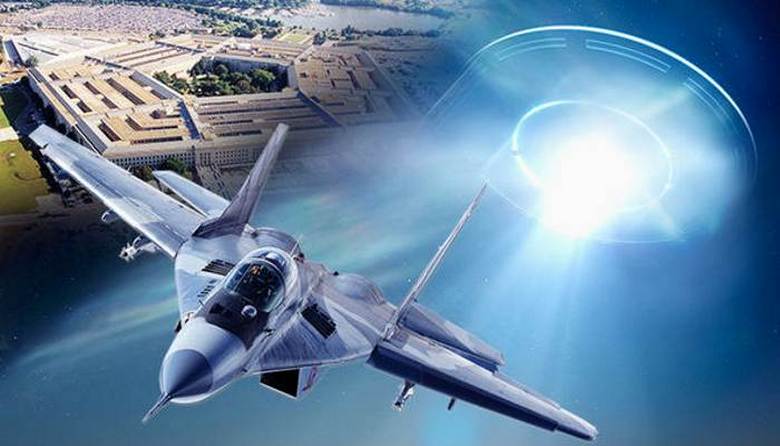 Američki pilot govori o sastancima sa NLO-ima