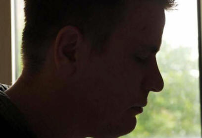 Englez tvrdi da ga proganja žena duhova