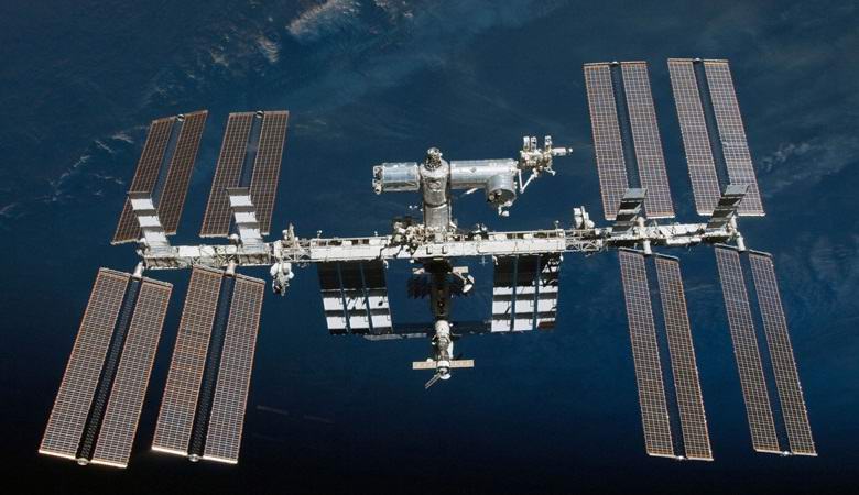 Bijele anomalije pogodile ISS kameru