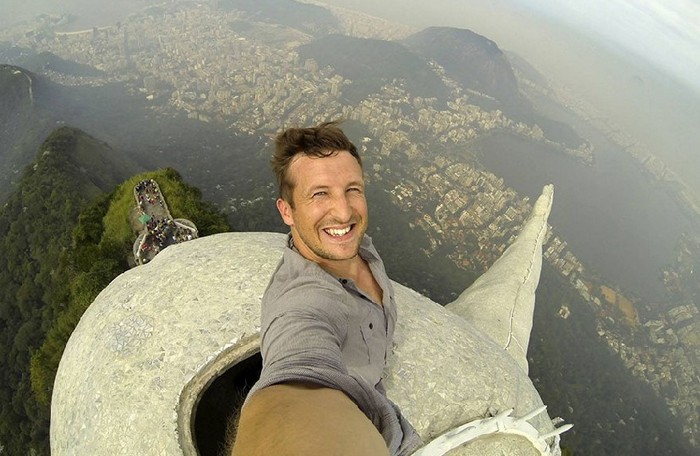 Nastavlja li se borba sa selfijima?