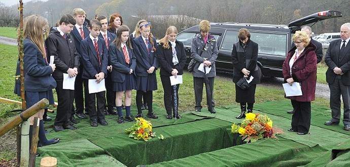 Britanci su sahranili kostur za trening