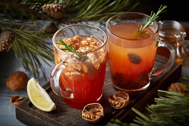 Čak bi i živu vodu trebalo piti razumno.