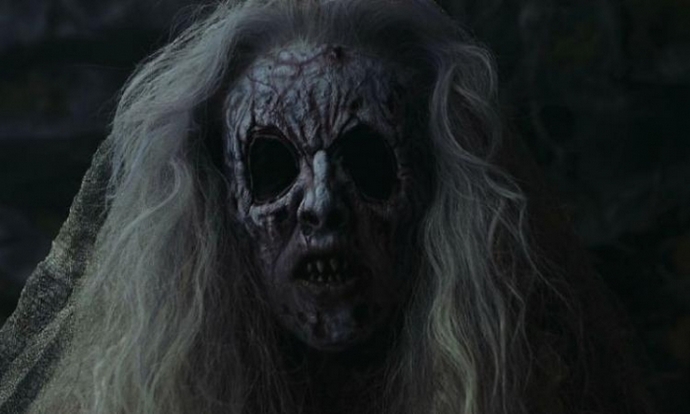 Decu teroriše crni đavo