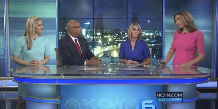 Dva NLO-a uhvaćena uživo na vijestima KOIN 6