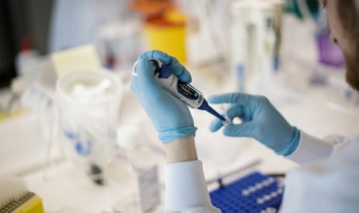 Stručnjaci objašnjavaju kako se COVID-19 razlikuje od pandemije gripe 