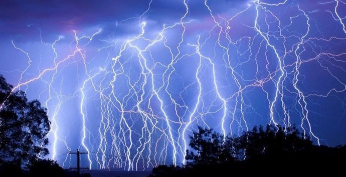 Grom i munje - nebeska kazna