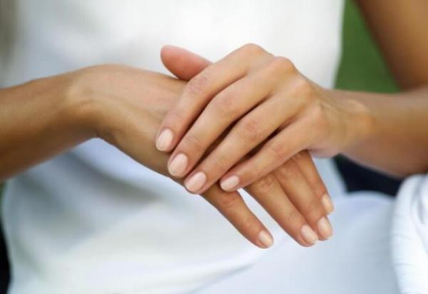 Na ovaj dan desna ruka svrbi zbog neočekivanog poklona ili prilike za ostvarenje cilja Na ovaj dan desna ruka svrbi zbog neočekivanog poklona ili prilike za ostvarenje cilja