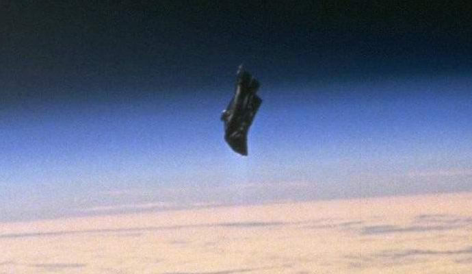 ISS kamera snimila drevni satelit