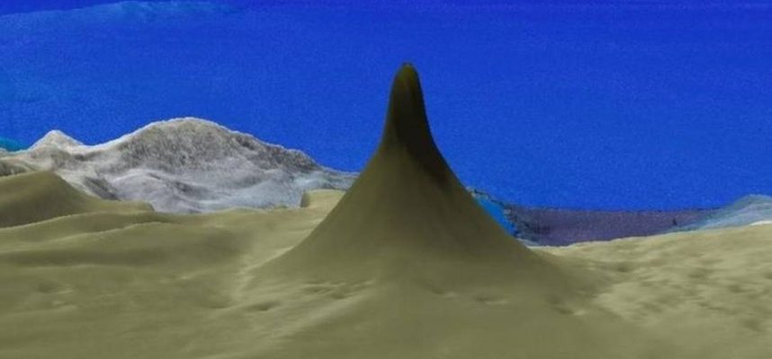 Kolosalni greben pronađen pored obale Australije, iznad Empire State Buildinga 