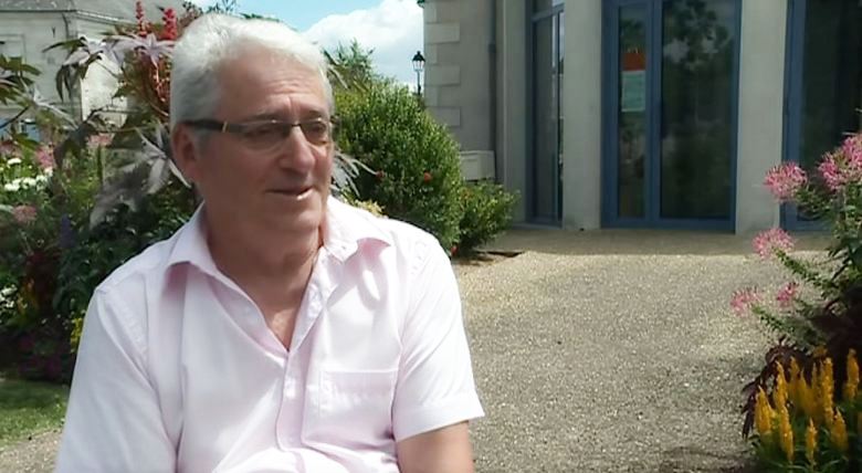 Gradonačelnik francuskog grada Briollet izdao je uredbu o zabrani komaraca u svojoj kancelariji