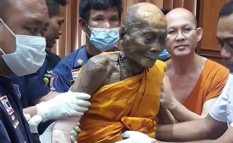 Mrtav budistički monah osmjehnuo se u lijesu