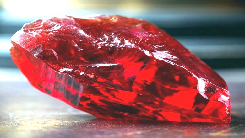 Na filozofskom kamenu, Svetom gralu i rukopisu Dunstana