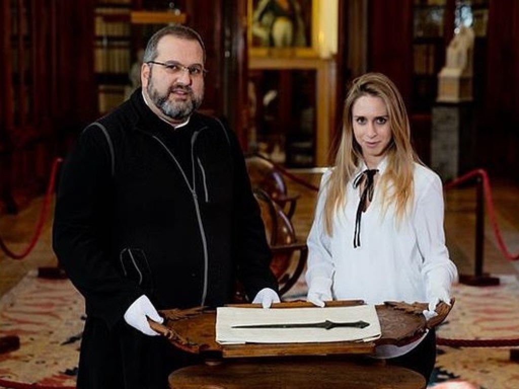 Otkriven najstariji mač na svetu, star oko 5000 godina