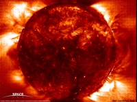 Vatrena kiša na suncu 