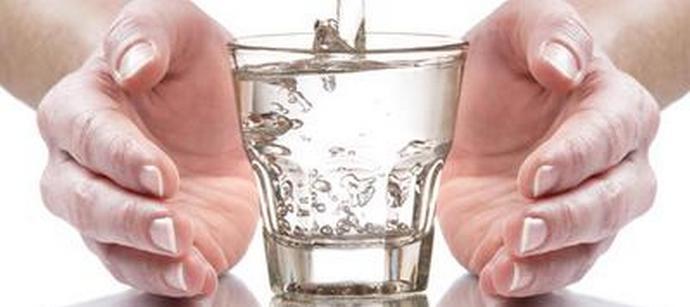 Pijte vodu, gospodo!