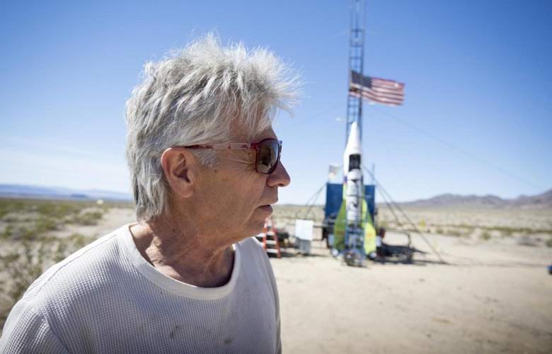 Penzioner je poletio na improvizovanoj raketi, kako bi dokazao planetu Zemlje