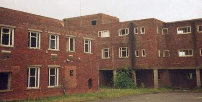 Lijek duh šeta hodnicima napuštene bolnice