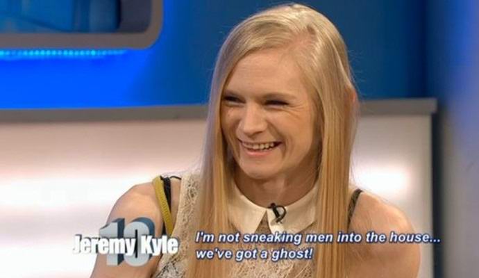 Osumnjičeni za izdaju, Britanci krive duha