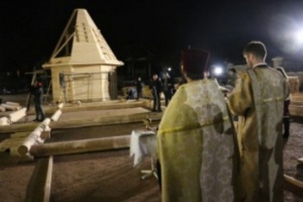 Gradnja hrama ... u samo jednom danu