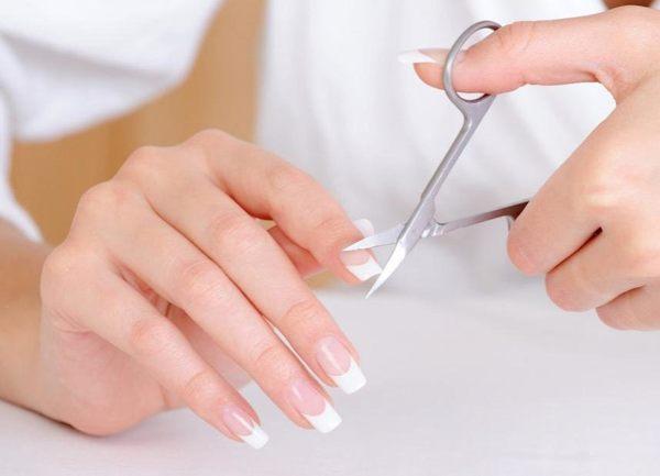 Znakovi o šišanju noktiju po danima u sedmici 