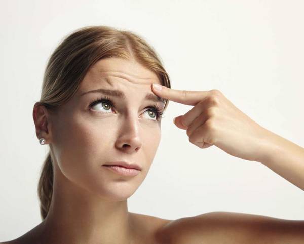 Prišt na čelu - značenje predznaka