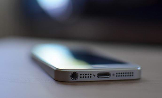 Duh je pokušao pristupiti američkom pametnom telefonu