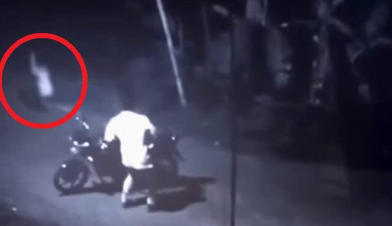 Duh žene na putu uplašio je motocikliste