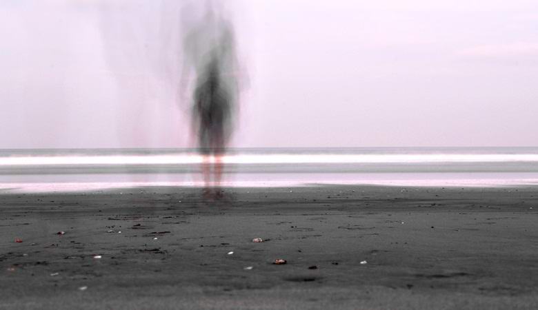 Duhovi na plaži pogodili objektiv fotoaparata