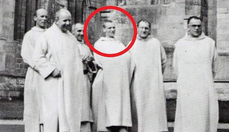 Direktor istražuje misteriozni nestanak škotskog sveštenika
