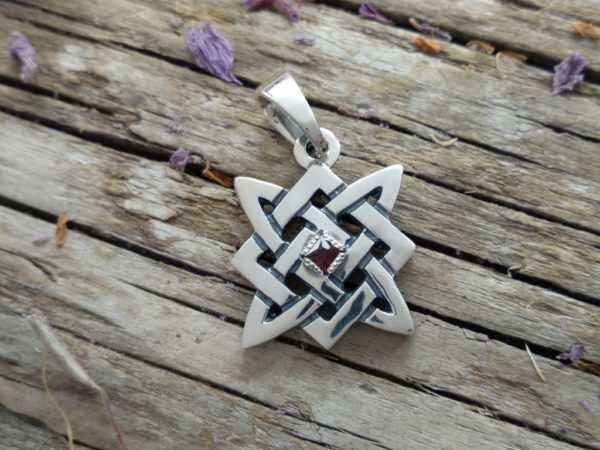 svarozich amulet vrijednost