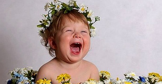 Smejte se, ljudi, što je više moguće i češće!