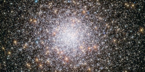 Teleskop Hubble snima fotografiju neobičnog kuglastog jata