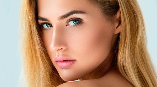 prištići na obrvama 