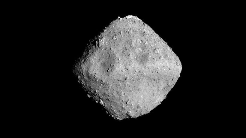 Naučnici ne mogu razumjeti zašto na Asteroidu Ryugu nema prašine.