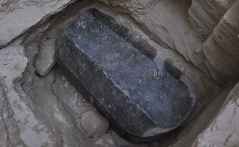 Naučnici su otkrili misteriozni crni sarkofag u Egiptu
