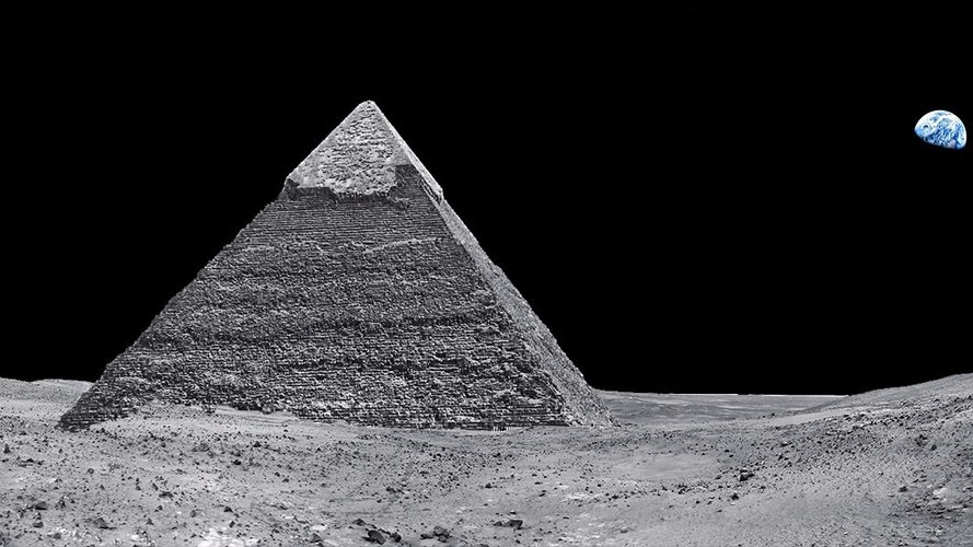 Ufolozi su otkrili kule i piramide na mesecu