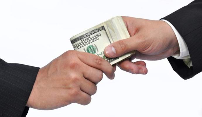 Ugandski zvaničnik nije uspio podmititi Boga