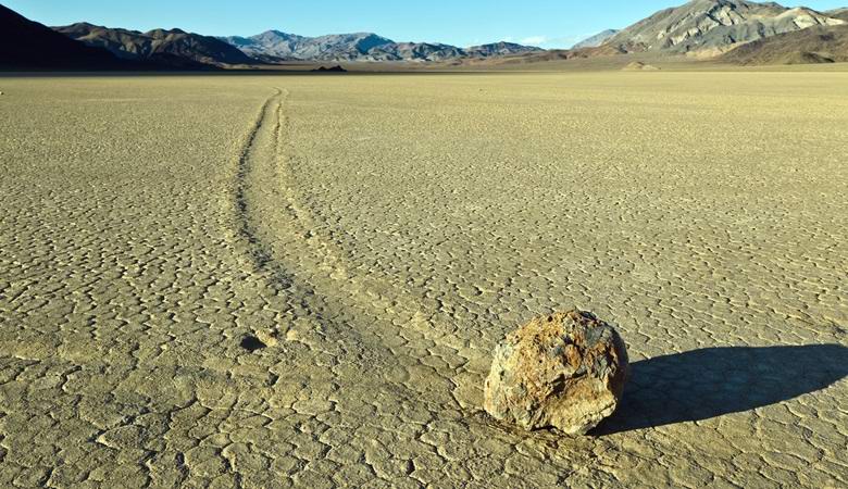 U Bjelorusiji, suočenoj s fenomenom pokretnog kamenja