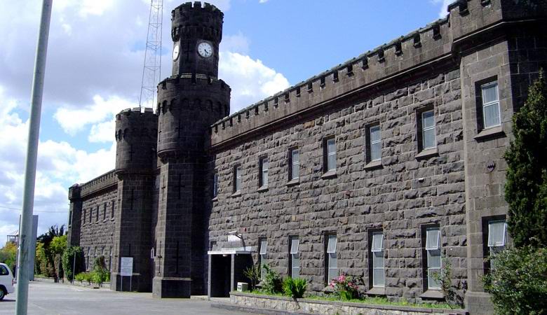 U napušteni zatvor došao iz drugog sveta?