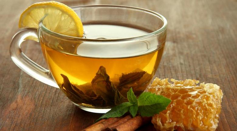 Pijenje tečnosti iz drevnog egipatskog sarkofaga - produžiti život