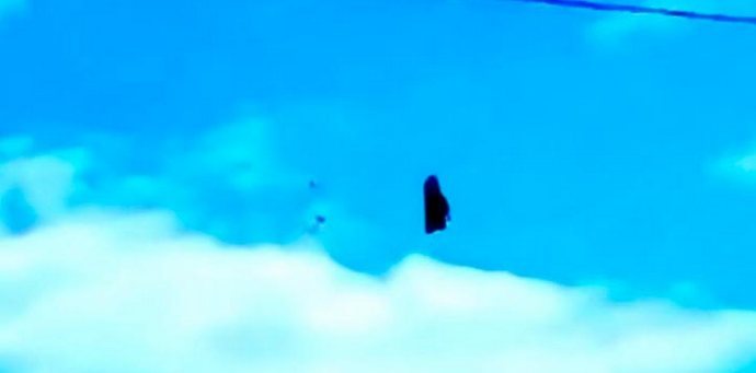 Vanzemaljski satelit