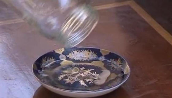 Unutar pijetao pronašao je embrion sličan ljudskom