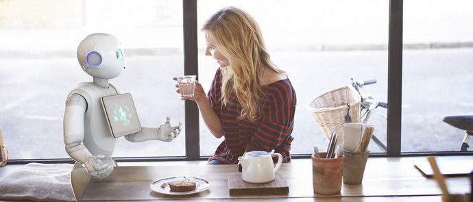 Sutra u Japanu počet će prodaja prvih emocionalnih robota